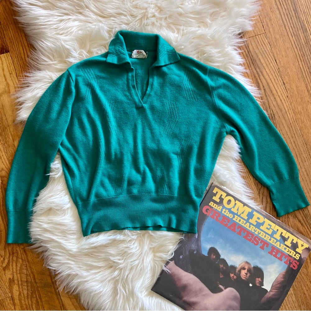 Vintage Green Sweater Top